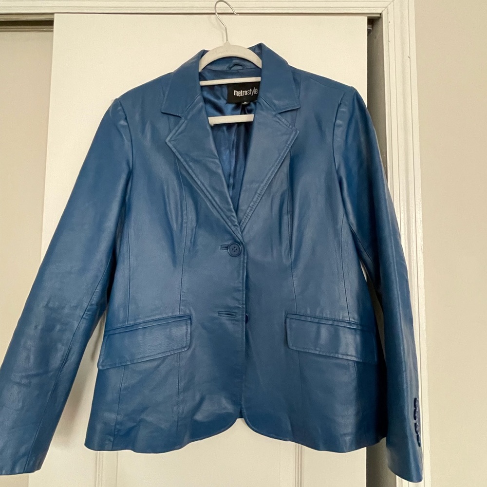 Blue vintage y2k leather blazer